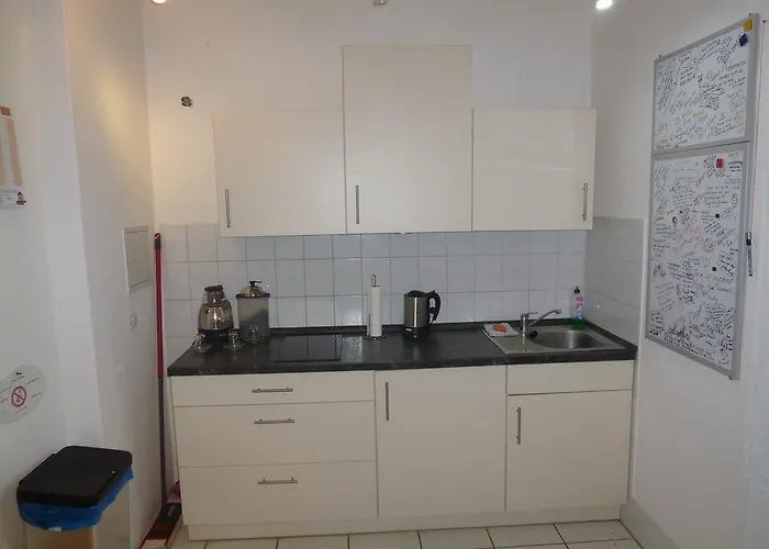 Airport Appartement *